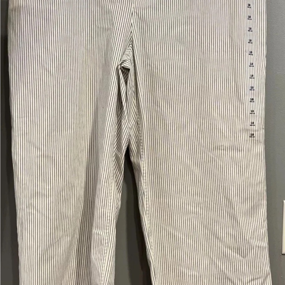 NWT Old Navy 18 Wide Leg Pants Extra High Rise Pinstripe Blue White Womens NEW